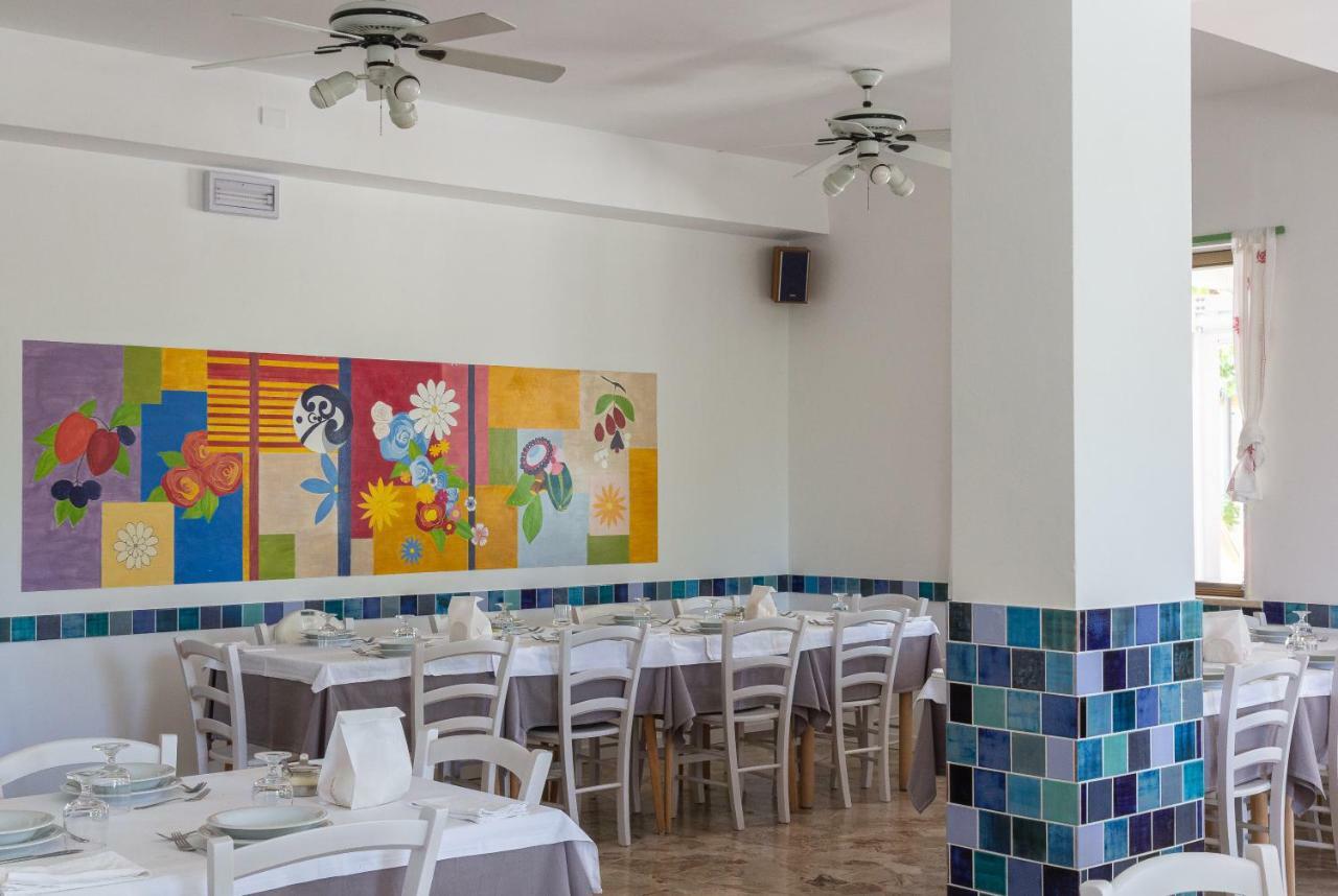 Locanda Villa Fiori Bellaria-Igea Marina Exterior photo